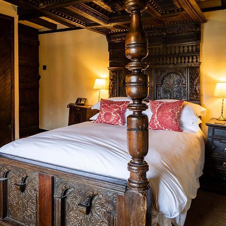 The Crown Inn Chiddingfold Luaran gambar