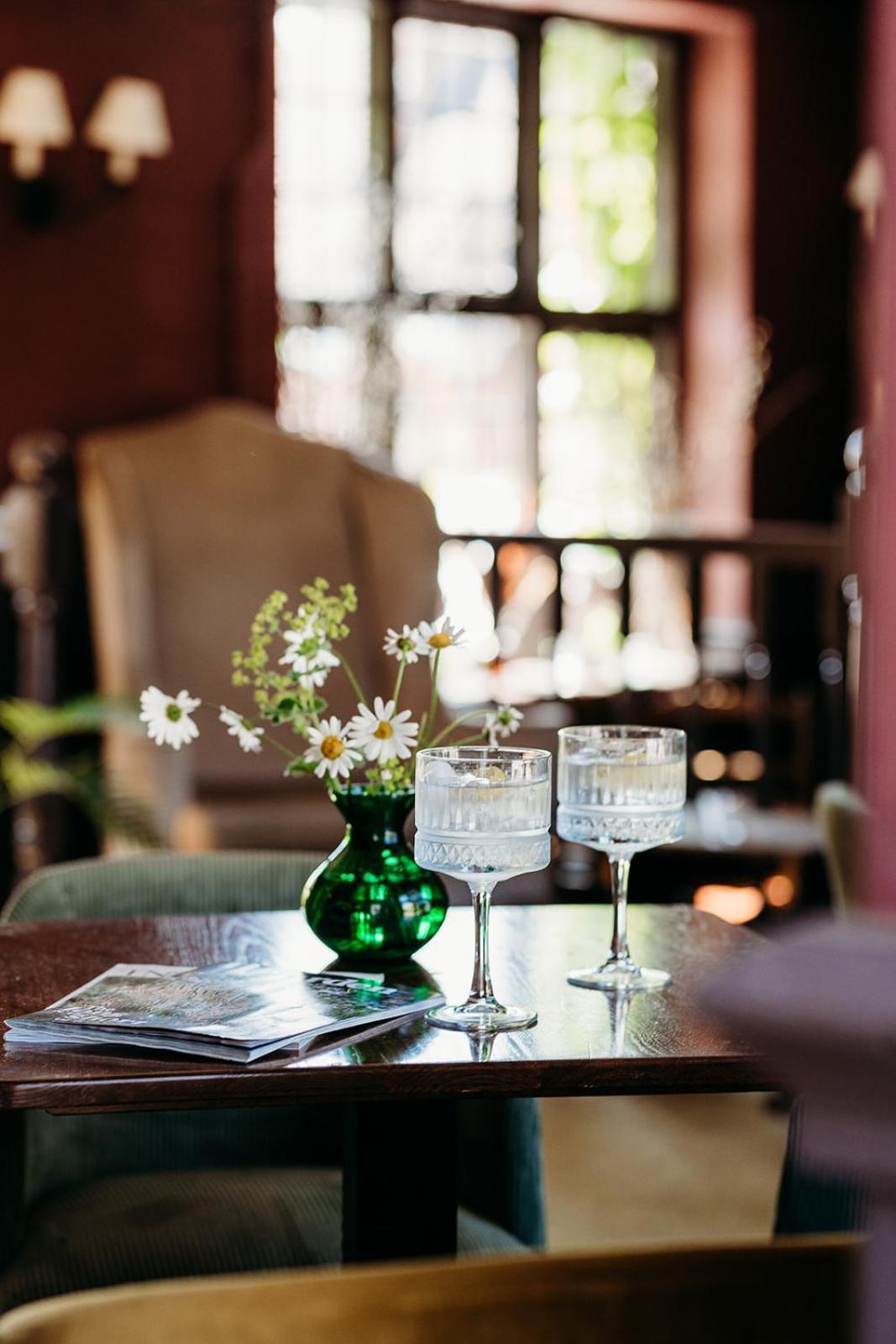 The Crown Inn Chiddingfold Luaran gambar