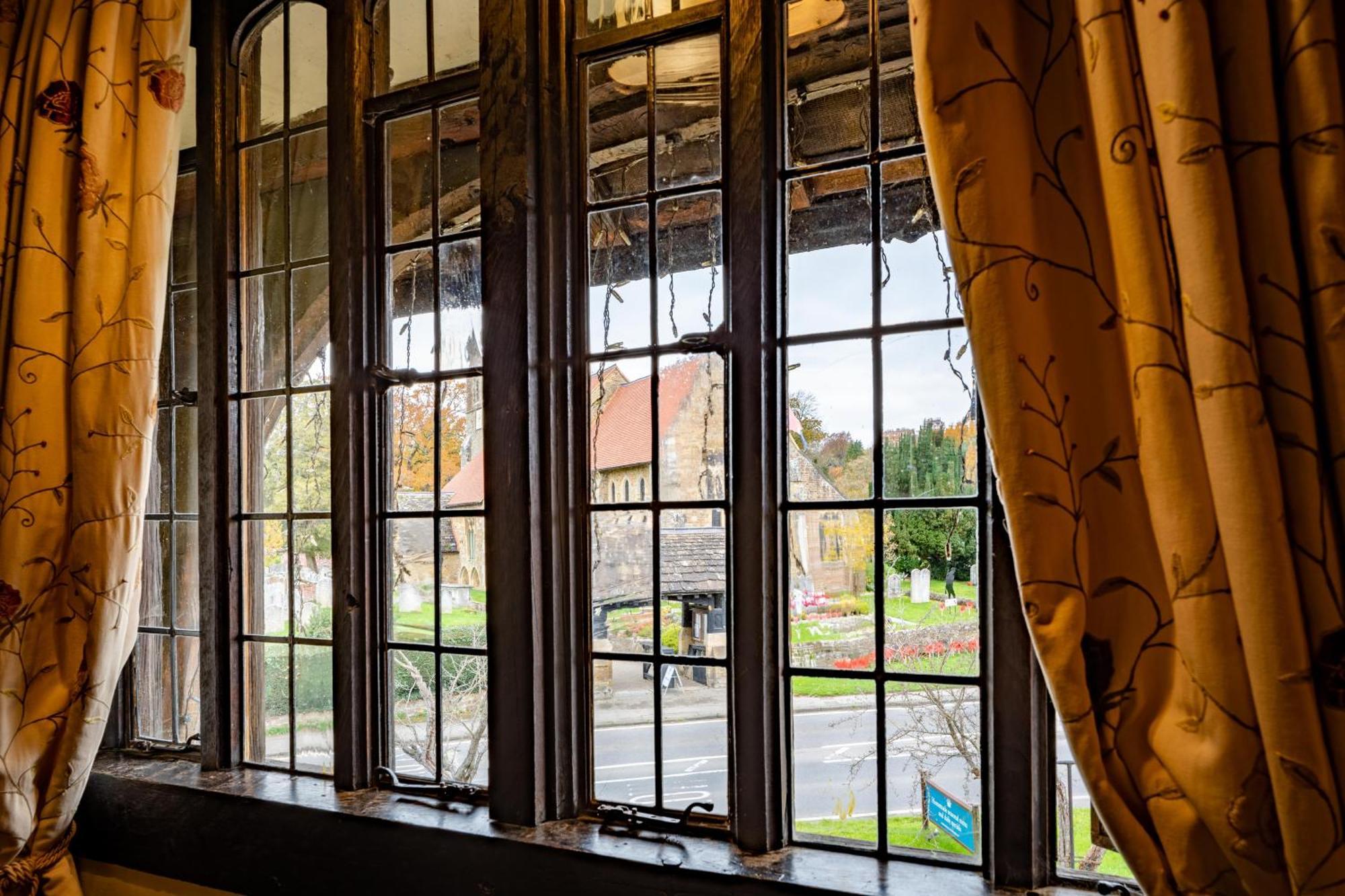 The Crown Inn Chiddingfold Bilik gambar